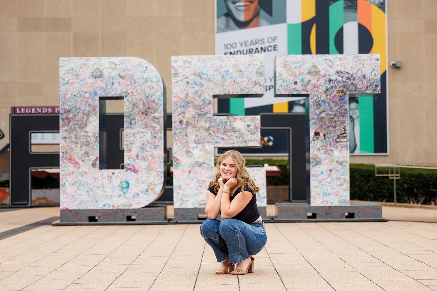 Senior_Macey-7.jpg